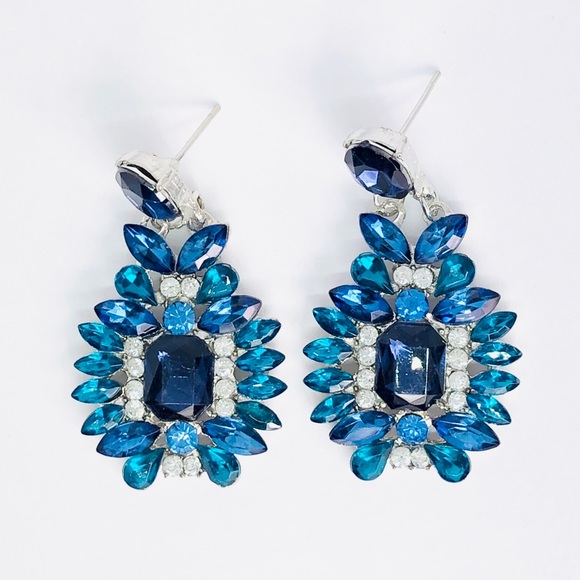 Kate Stylist Jewelry - New!Blue Crystals & Rhinestones Statement Earrings